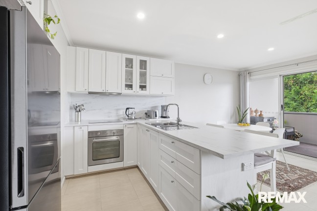 Modern 3 bedroom townhouse just minutes from Nambour's town centre.