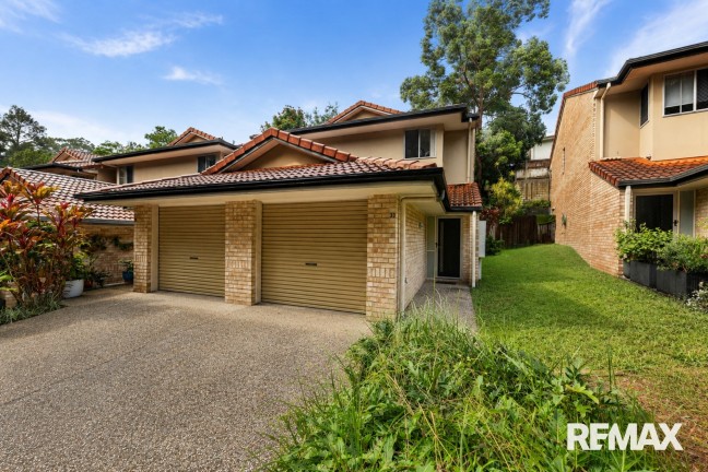Private Townhouse Living Moments from Nambour Hospital