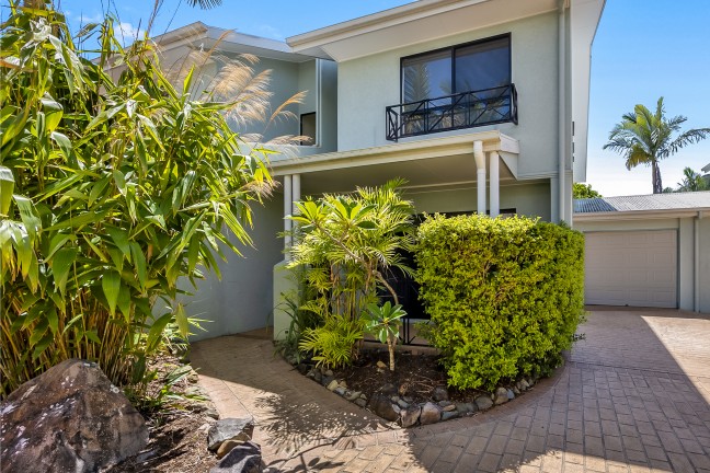 Fully Furnished 3 bedroom townhouse in sought after location.