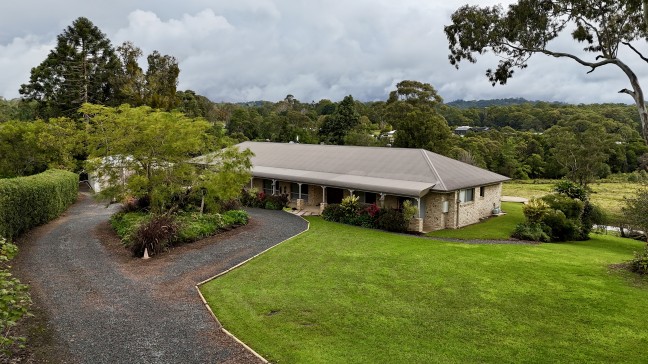 Private Hinterland Sanctuary with Unforgettable Views