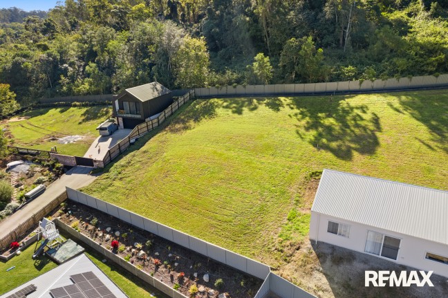 1,091m² of Possibility in Prestigious Windsor Park