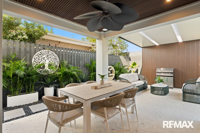 The Complete Family Package in the Heart of Baringa