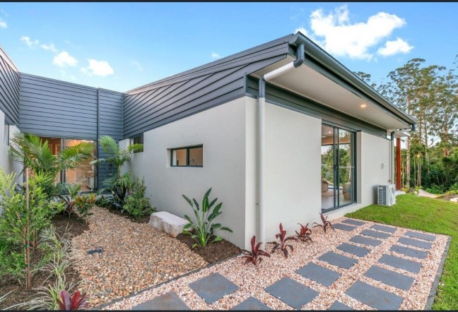Immaculate 2-Bedroom Home in Horizons North