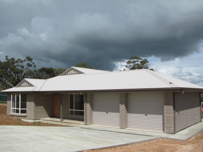 Fantastic Views, Riverside Location