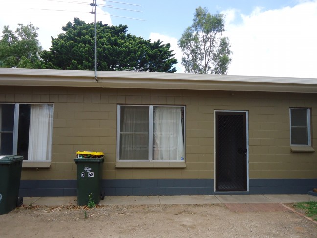 Low Maintenance Unit - Short Stroll To CBD!