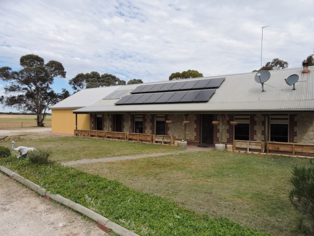 Acreage that will Bowl You Over