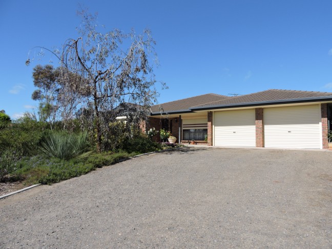 Peaceful Living with Water Views