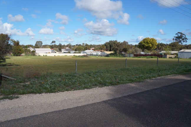 Prime Eastside Land - Over 1 Acre