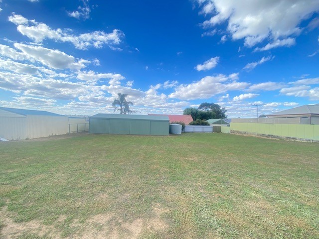 Grand Offering in Idyllic Location