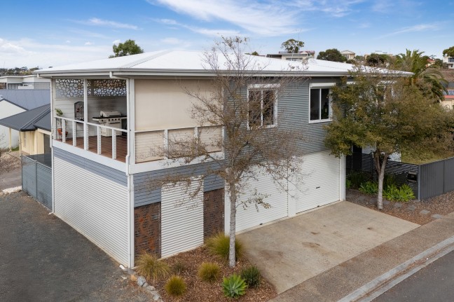 Large on Living, Lifestyle, Luxury & Location