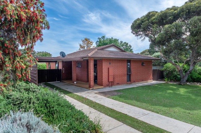 Neat package in Popular Southern Location