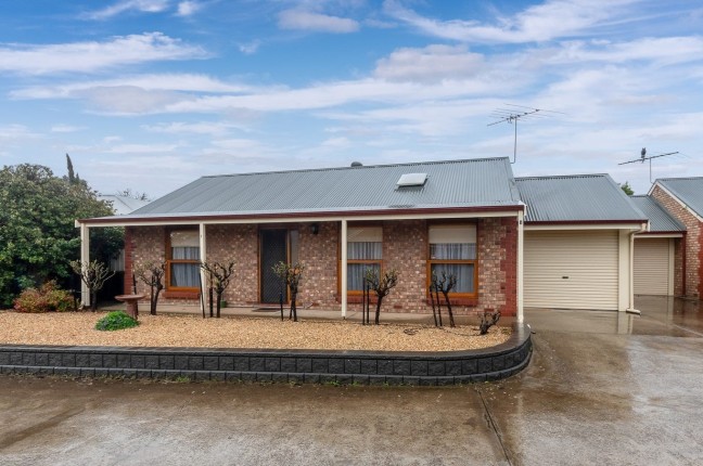 Quiet Cul-de-sac, centrally located. ~APPLICATIONS CLOSED~