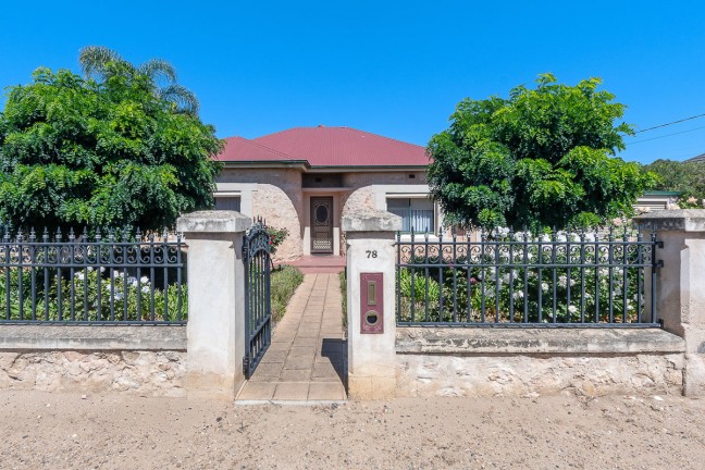 Hotter than a Hot Chip...!