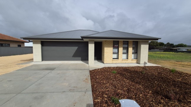 Contemporary Living in a Highly Desired Location