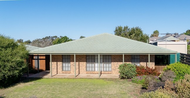 Family home in superb location