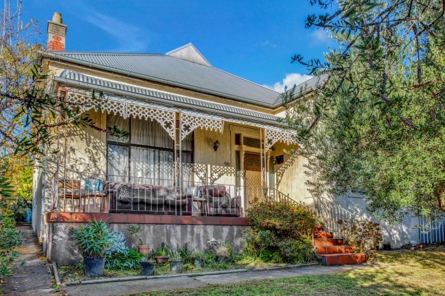 Neighbourly Street, Backyard Dreams!