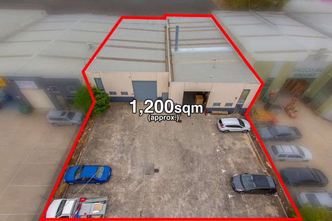 Huge Warehouses with Options!
