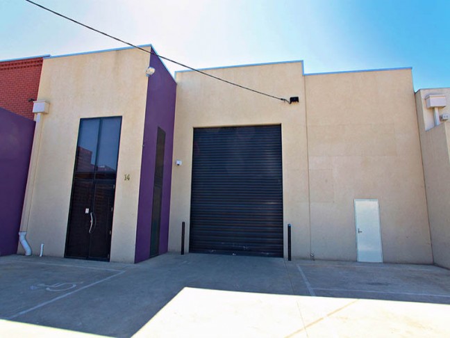 Spacious Modern Warehouse