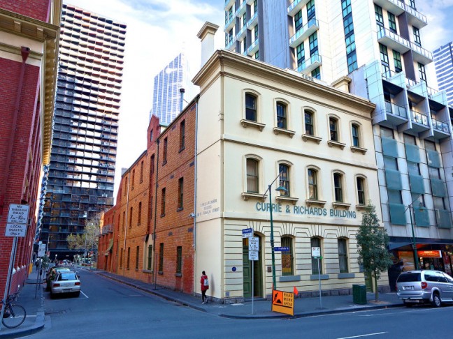 NINE (9) APARTMENTS ON ONE (1) TITLE, ONE (1) LEVEL