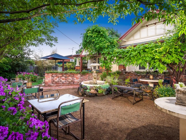 'Tree Change' Café, Endless Opportunity!