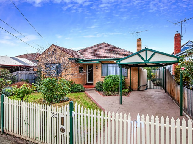 Prestigious Pocket on Coonans Hill
