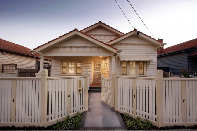 Elegant, Californian Bungalow