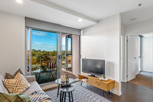 Inner-City, Chic Apartment