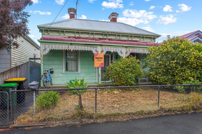 A Block Fronted Beauty!