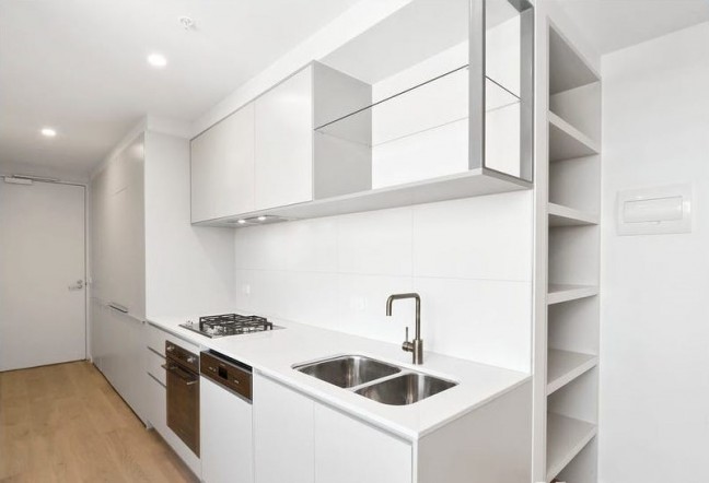 Vibrant Lifestyle & Convenient Location!
