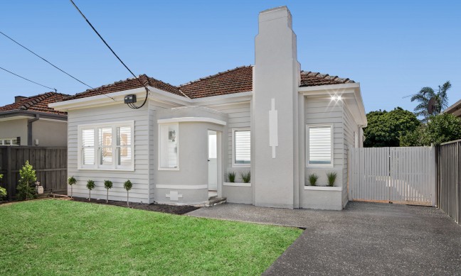 Renovated Art-Deco, Dream Home!