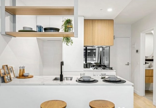 Modern Comfort with Healthy Lifestyle Options!