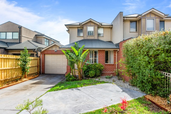 Family Home, Ideal Location!