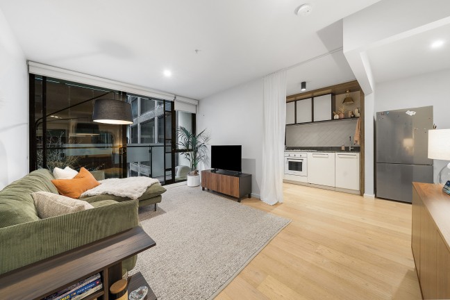 Spacious Two-Bedroom Apartment with Leafy Vista