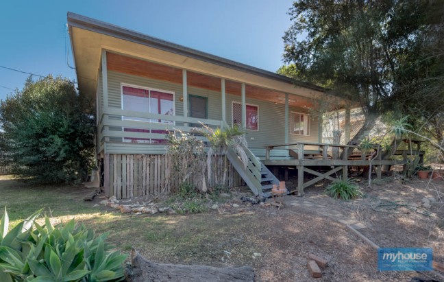 Cute Timber Home on Corner Block with Park Views