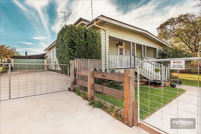 Stunning Character Home in Middle Ridge
