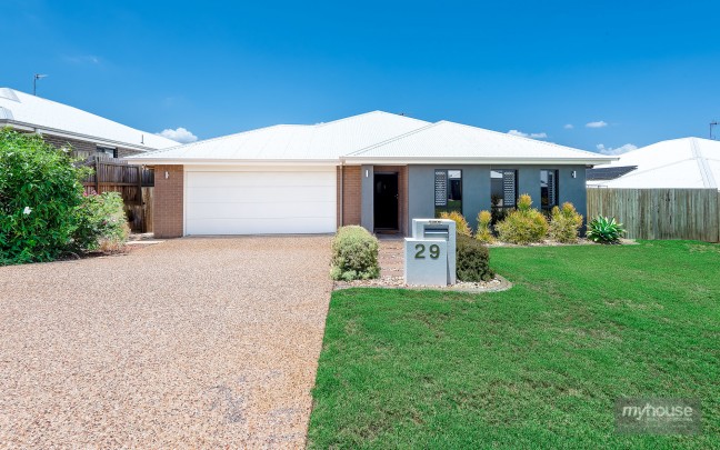Impeccably Presented Home with all the Bells & Whistles!