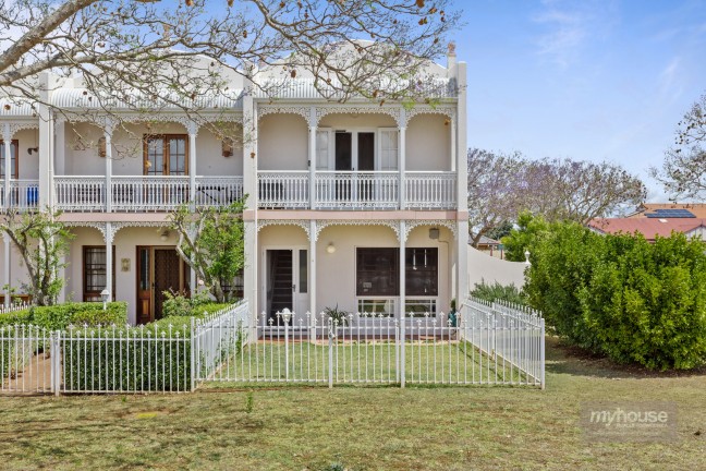 Charming Victorian Inspired Terrace Unit