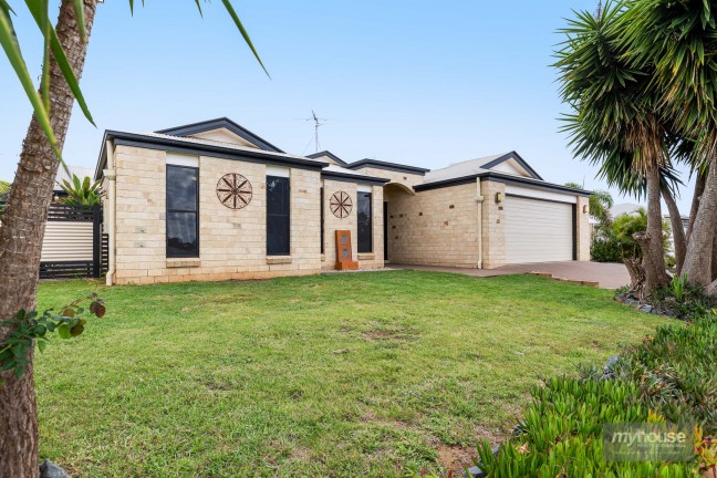 Brilliant Family Home on 1016m2 in Westbrook