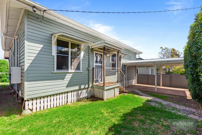 Eastside Character Cottage - Minutes to the CBD!