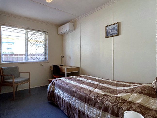 Furnished Room for Rent in Central Newtown Location