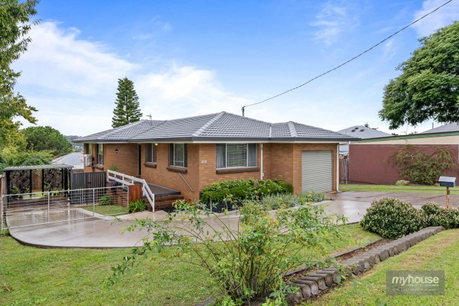 Quality Renovated Four Bedroom Home in Quiet Court + Views!