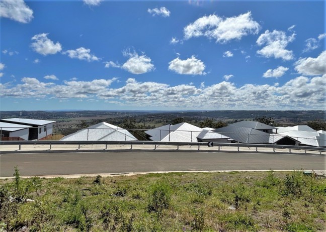 Vacant Building Allotment with Panoramic Views to the North