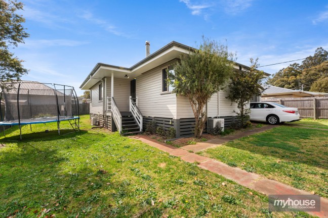 Northside Stunner Opposite Parkland - Solid Timber, Stylishly Revived!
