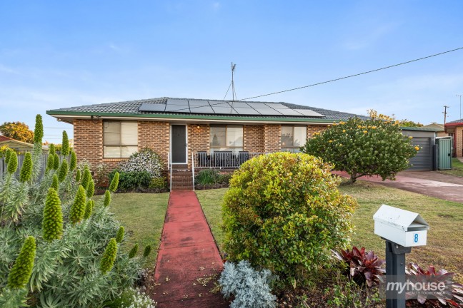 Updated, Relaxed & Ready to Move In - Prime Kearneys Spring Living