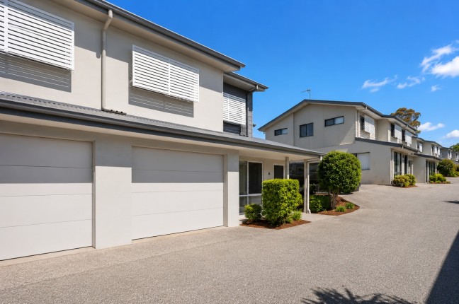 Modern Living, Exceptional Convenience & Strong Investment Appeal!