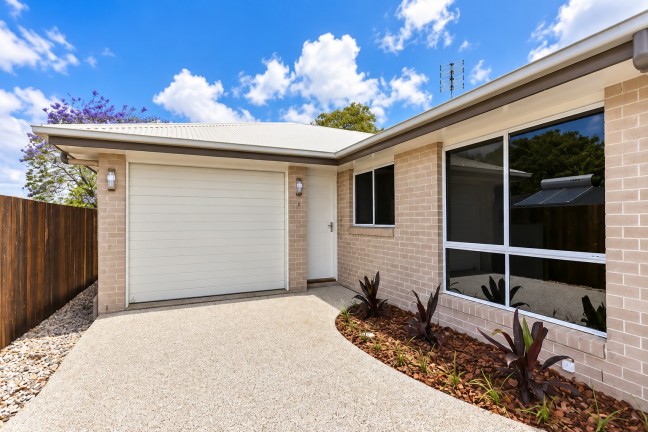 Modern, Private & Conveniently Located