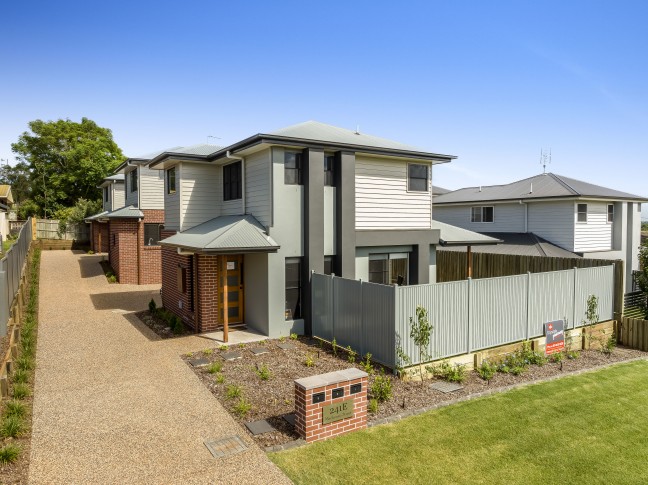 Modern Living in the Heart of Centenary Heights