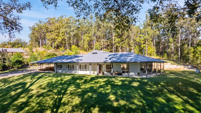 Magnificent Prestige Residence in Stunning Rural Setting