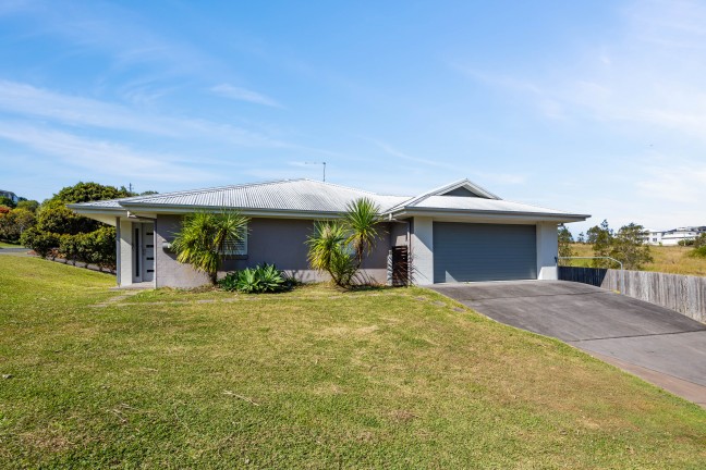 Stunning Scotts Head on a budget