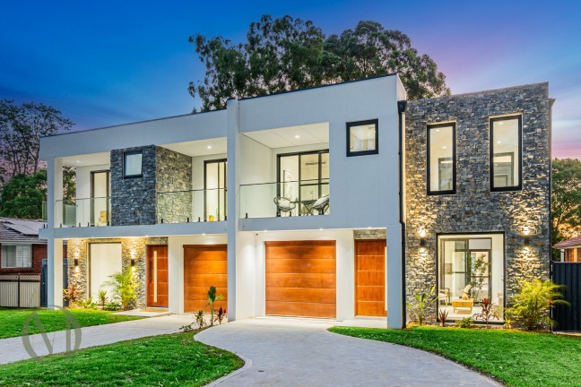 PROUDLY SOLD BY SHEREIF MOHAMMED & AHMAD MALAS! NEW SUBURB RECORD FOR AN ATTACHED DUPLEX.